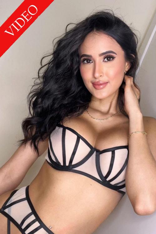 Ibiza tops - Escorts - VANESA